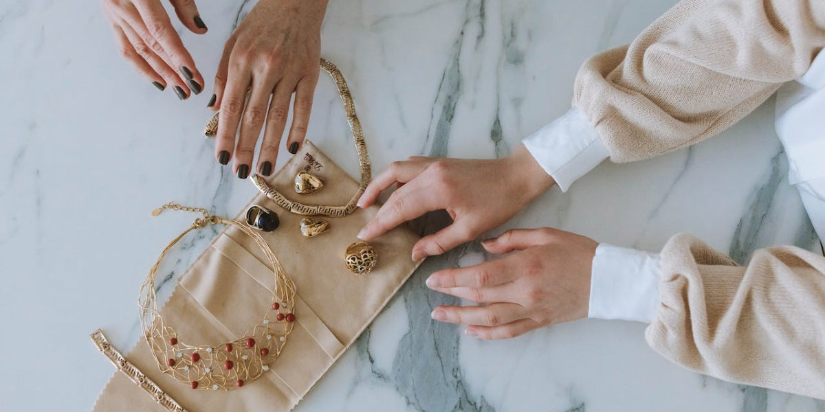 7 Latest Jewelry Pieces to add edge to your outfits